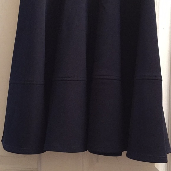 Guess - XS flared dress. - Picture 4 of 5